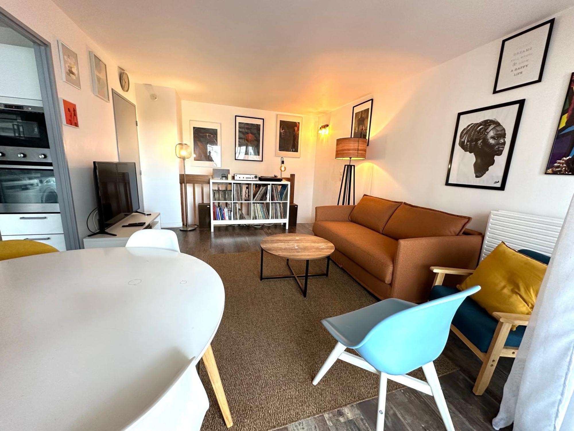 Cosy Duplex Avec Parking A Paris 19 By Immo Kit Bnb المظهر الخارجي الصورة